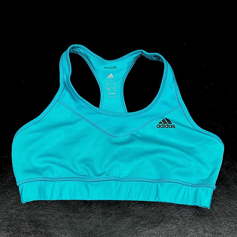 💙 BOGO 💙 Adidas racer back sports bra. Sz L. No padding